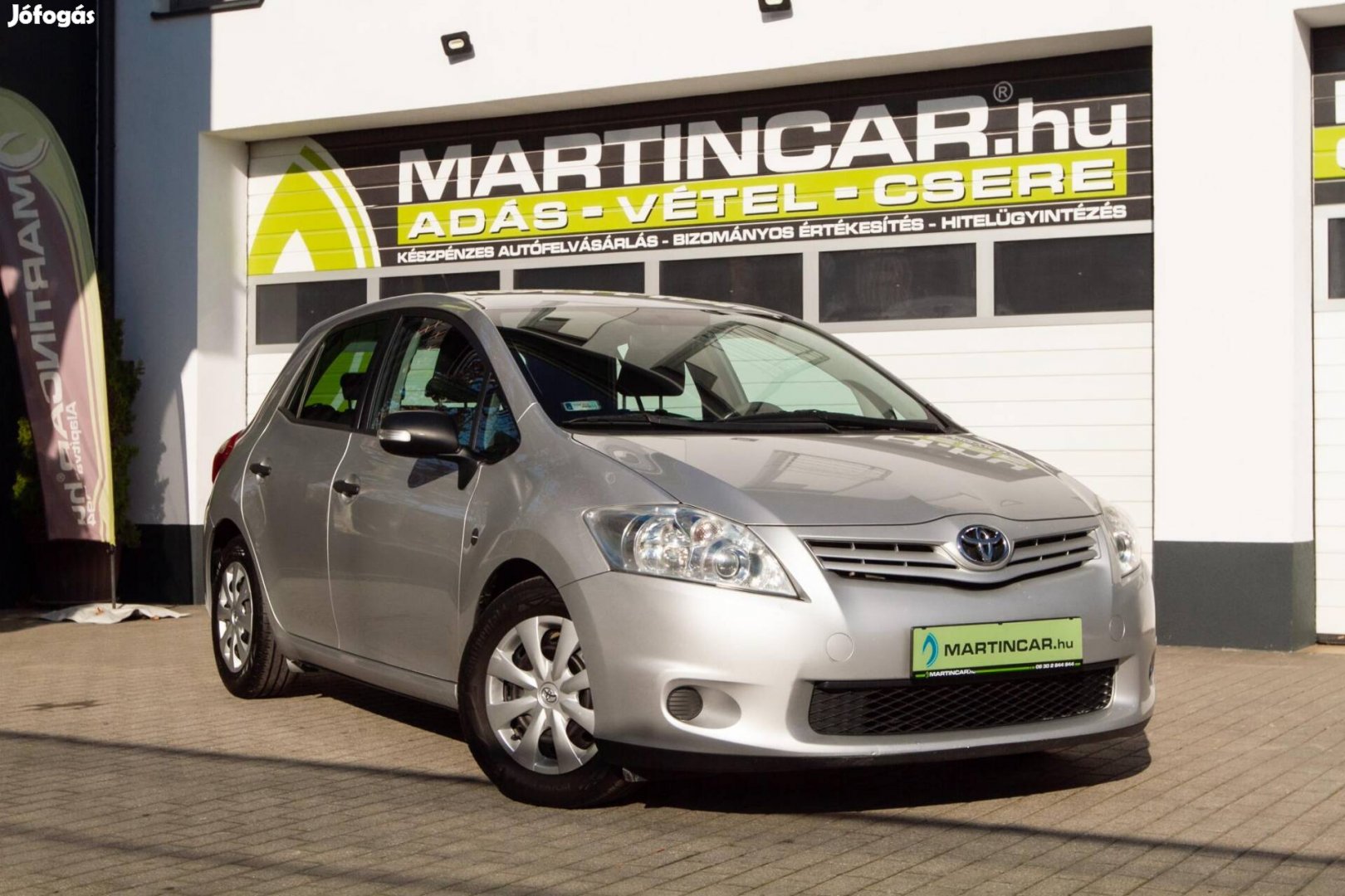 Toyota Auris 1.4 D-4D Classic Silver Metallic +...
