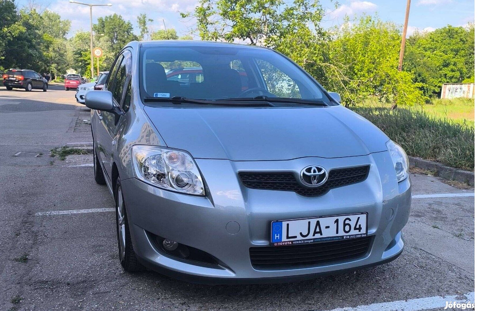 Toyota Auris 1,4 KM: 107254 2zónás digitális klíma, multi kormány