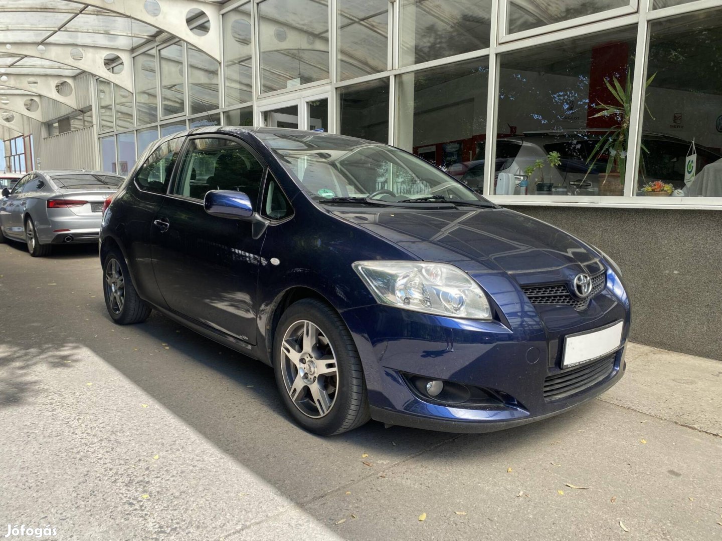 Toyota Auris 1.4 Sol