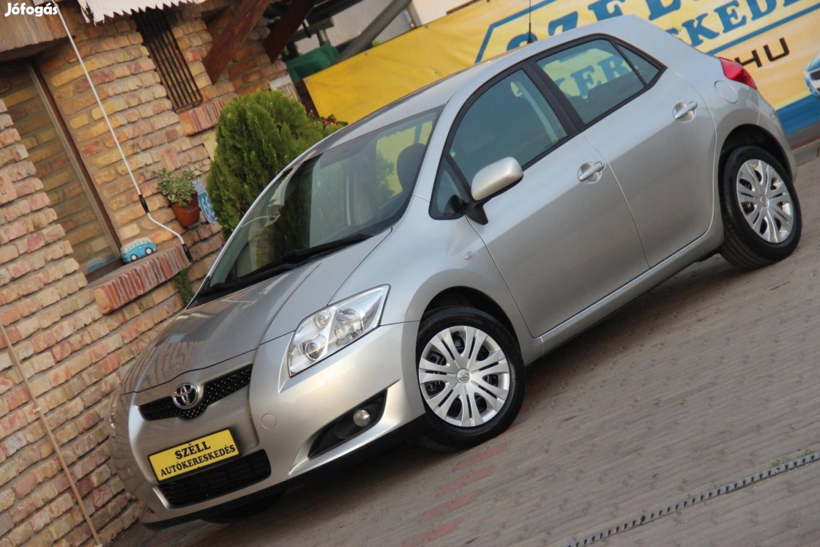 Toyota Auris 1.4 Sol Digit AC // 142e km!