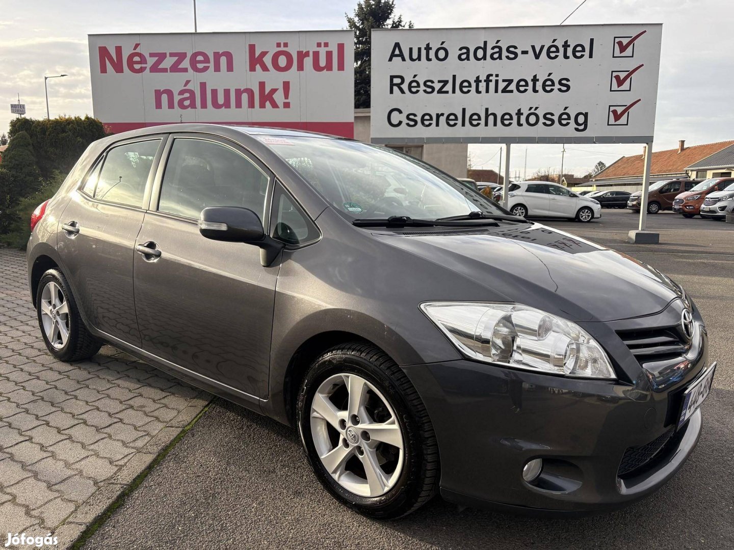 Toyota Auris 1.6 LIFE