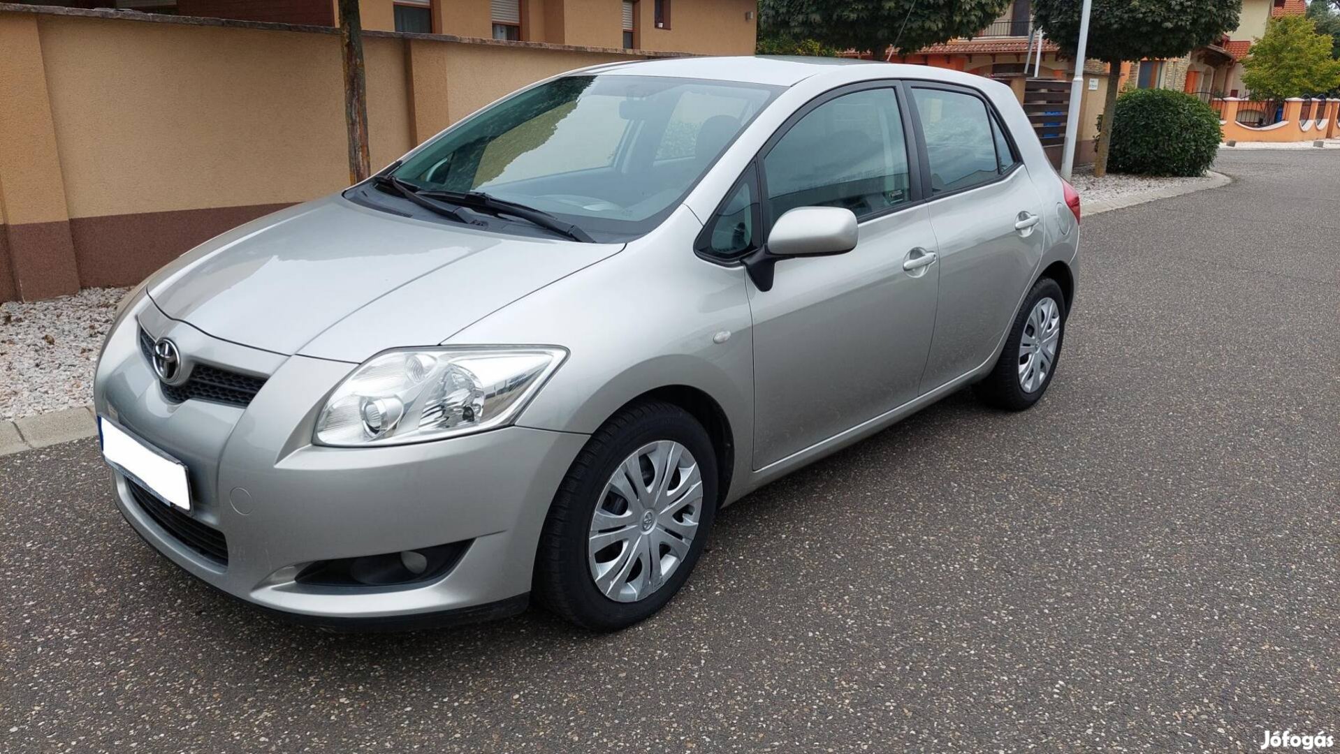 Toyota Auris 1.6 Sol