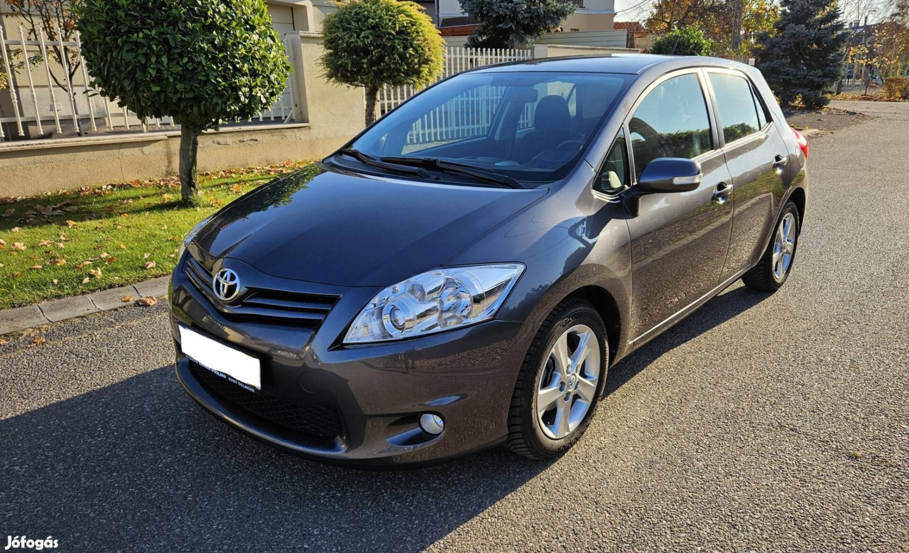 Toyota Auris 1.6 Sol Ritkaság 21.800KM