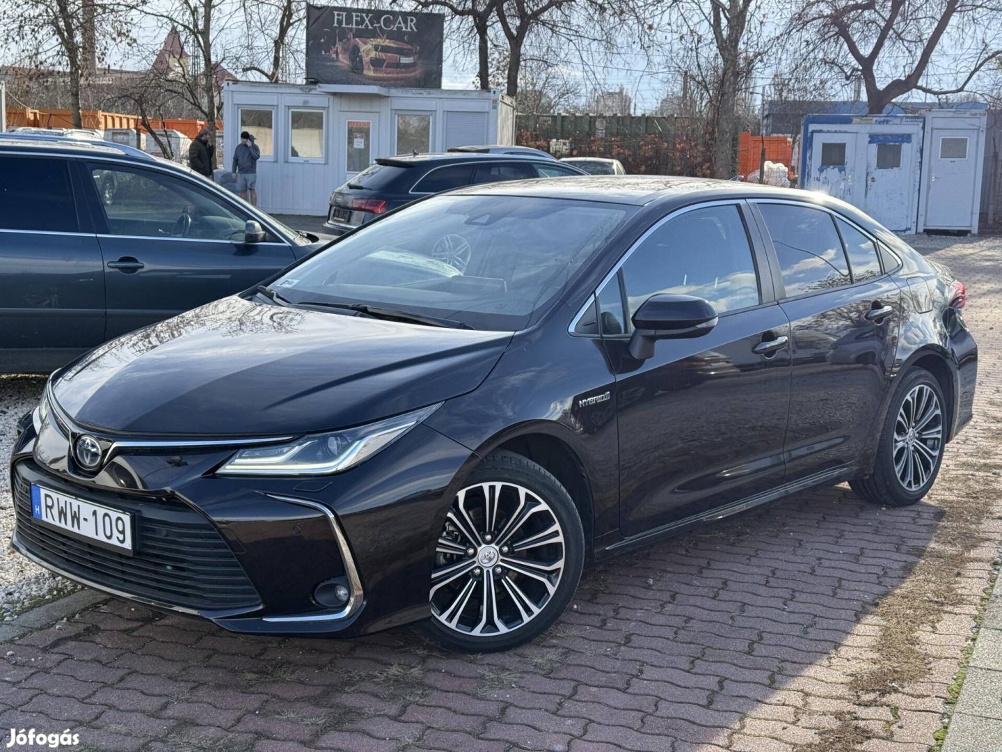 Toyota Auris 1.8 HSD Executive MY17 Prestige (A...