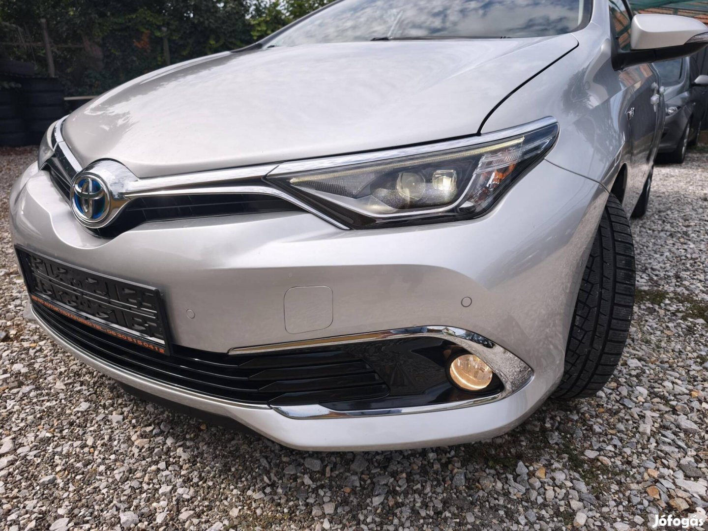 Toyota Auris 1.8 HSD Lounge (Automata) Frissen...
