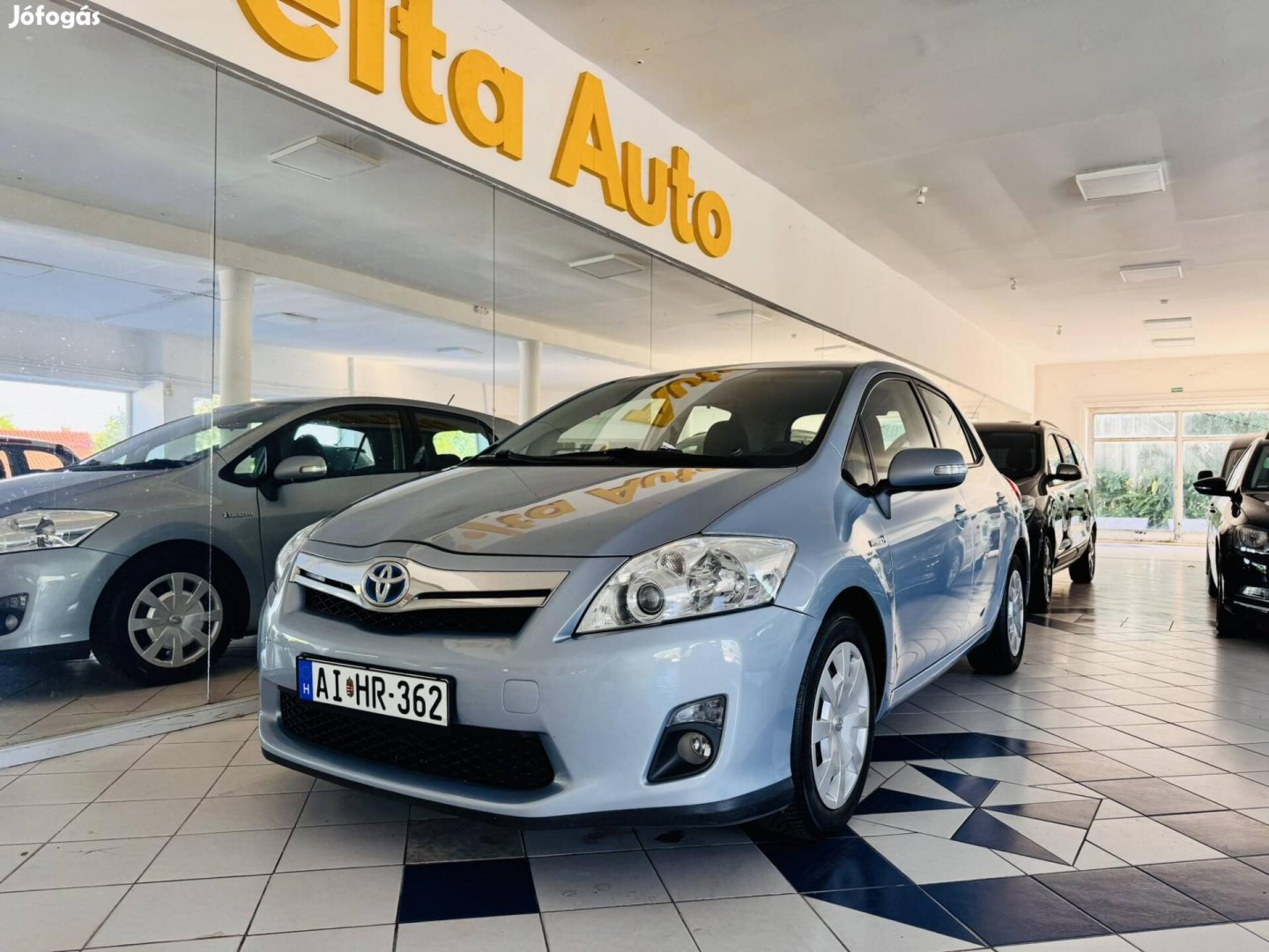 Toyota Auris 1.8 HSD Sol Navi (Automata) A kedv...