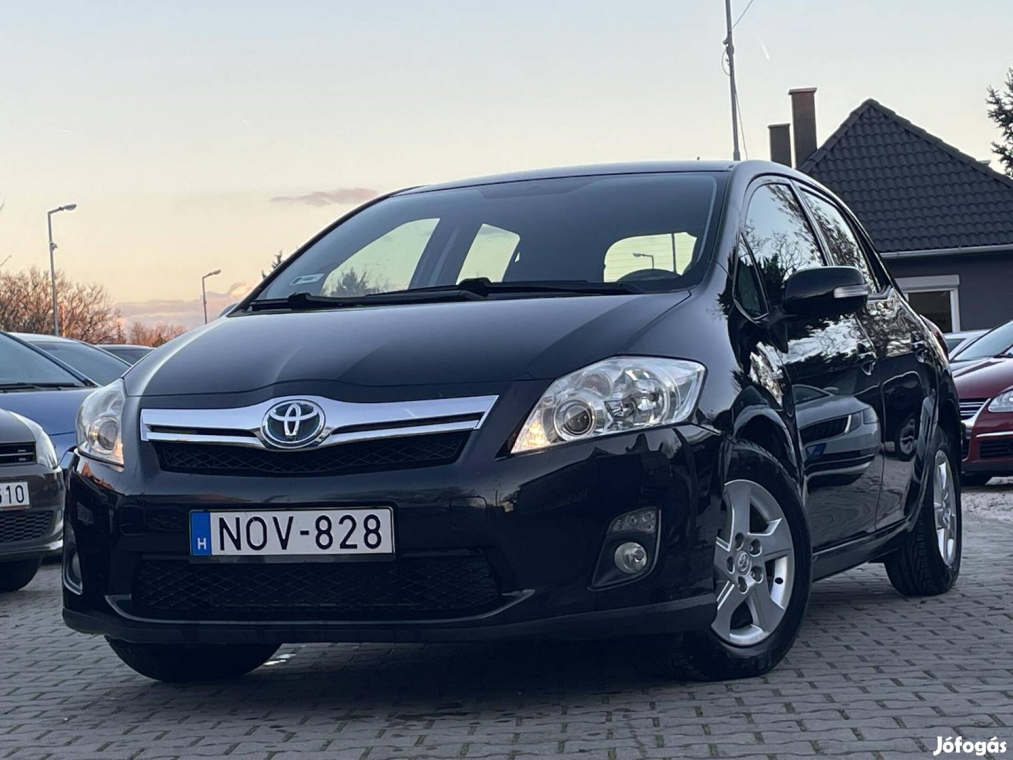 Toyota Auris 1.8 HSD Sol Navi (Automata) Végig...