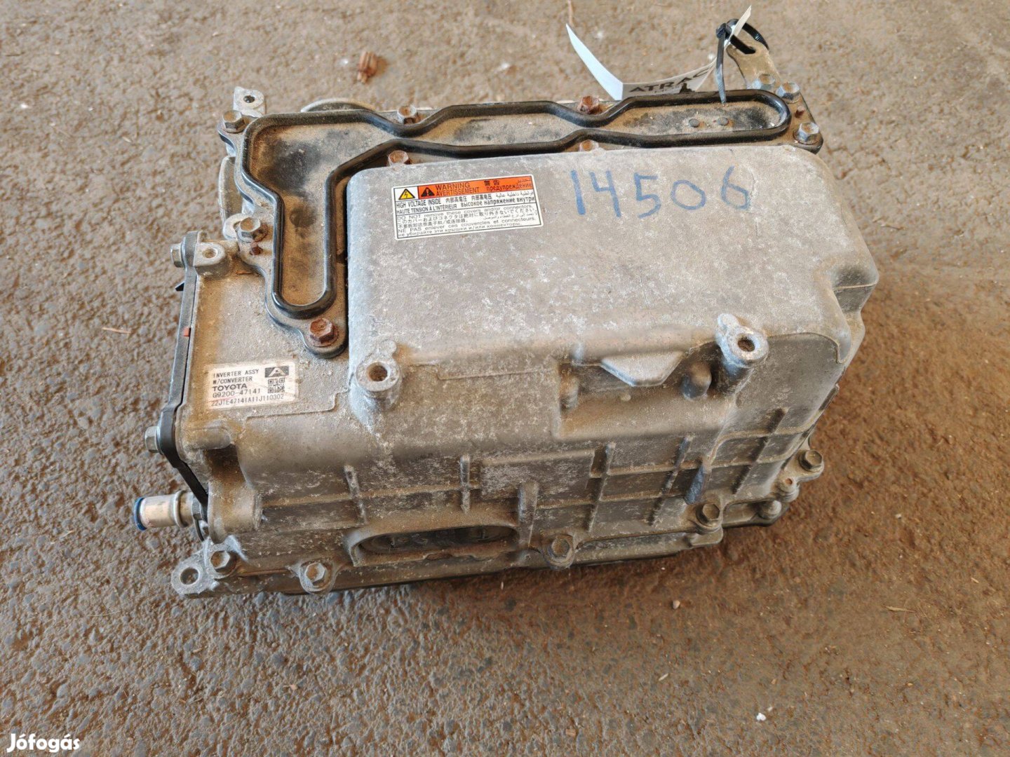 Toyota Auris 1.8 Hybrid inverter egység (használt) G9200-47141