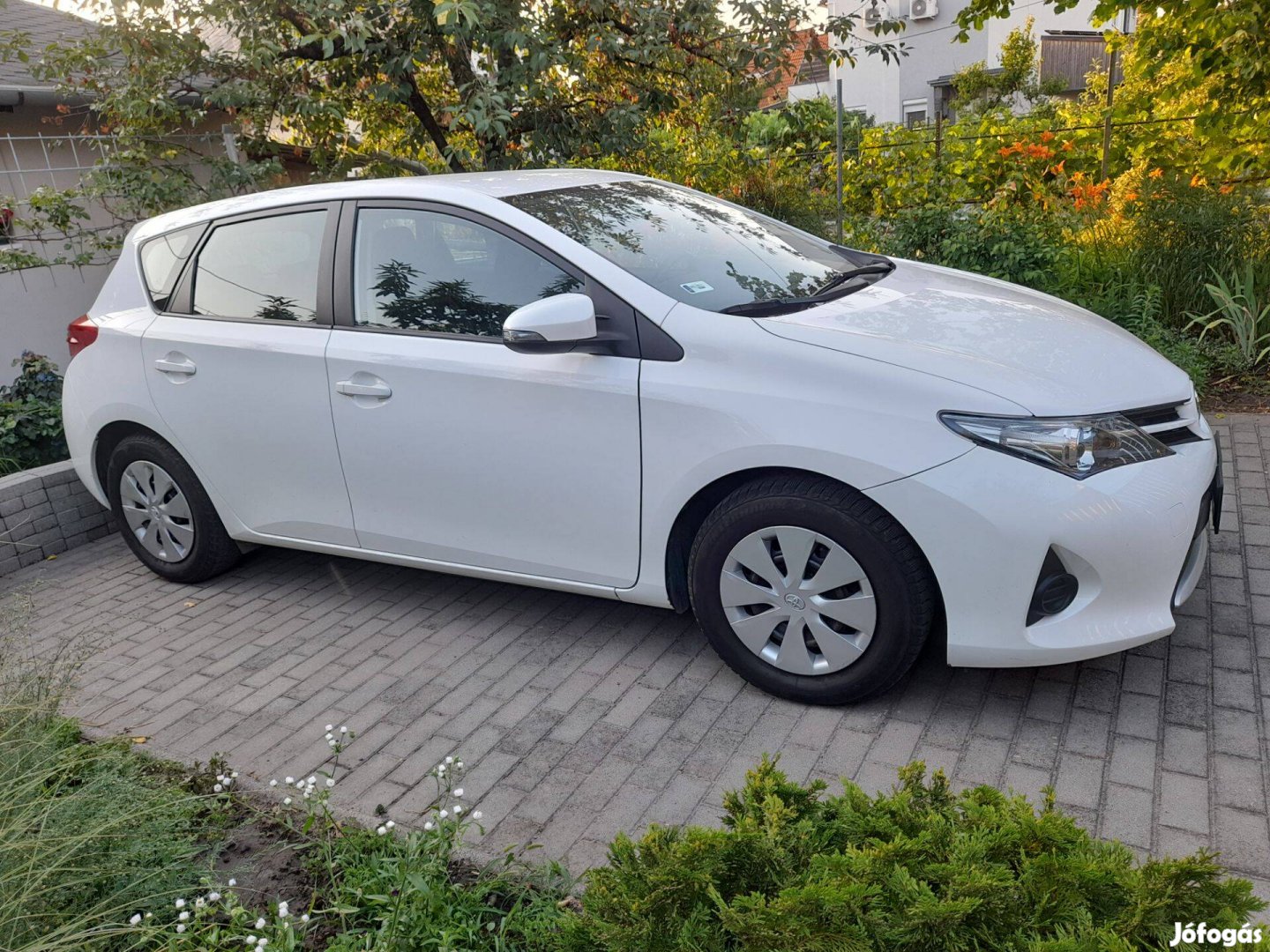 Toyota Auris 2013-as