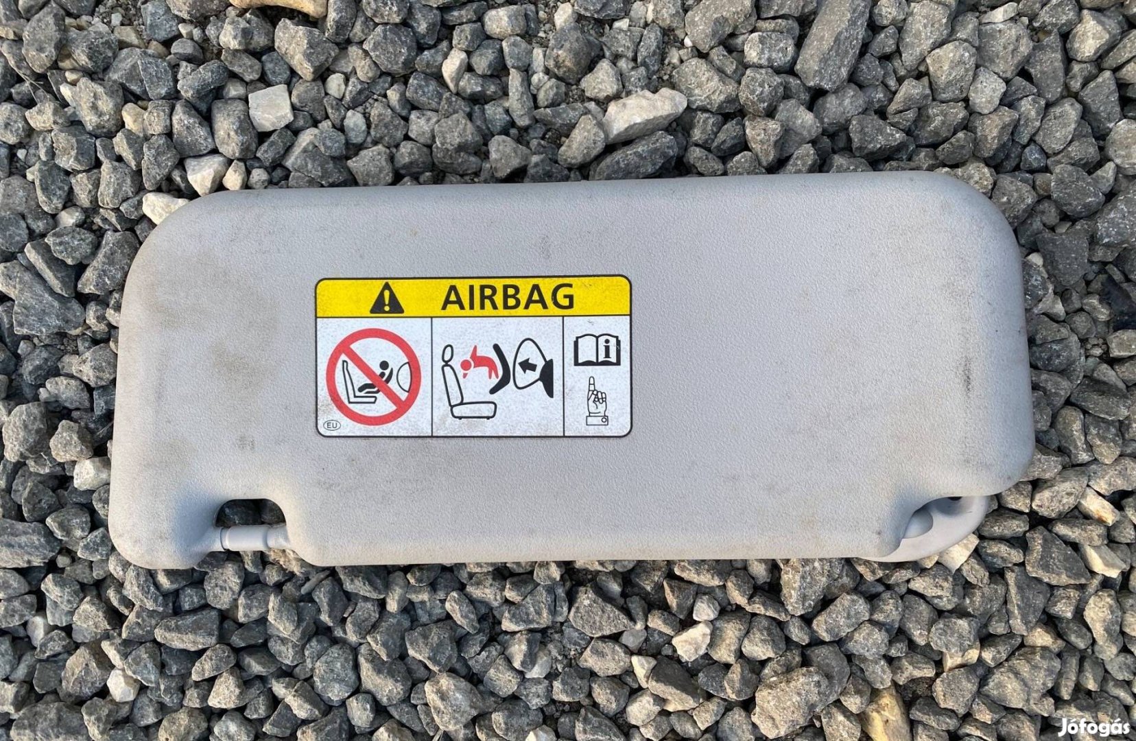 Toyota Auris 2017 napellenző