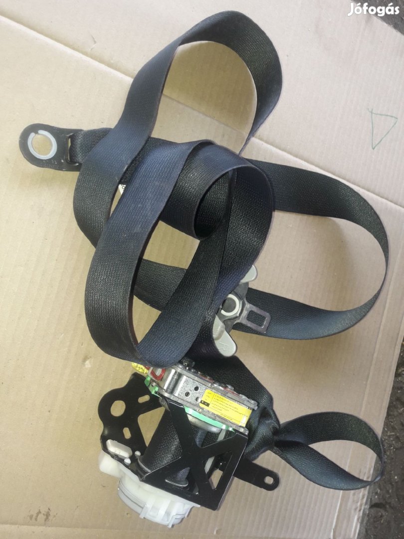 Toyota Auris Jobb Első Biztonsági Öv