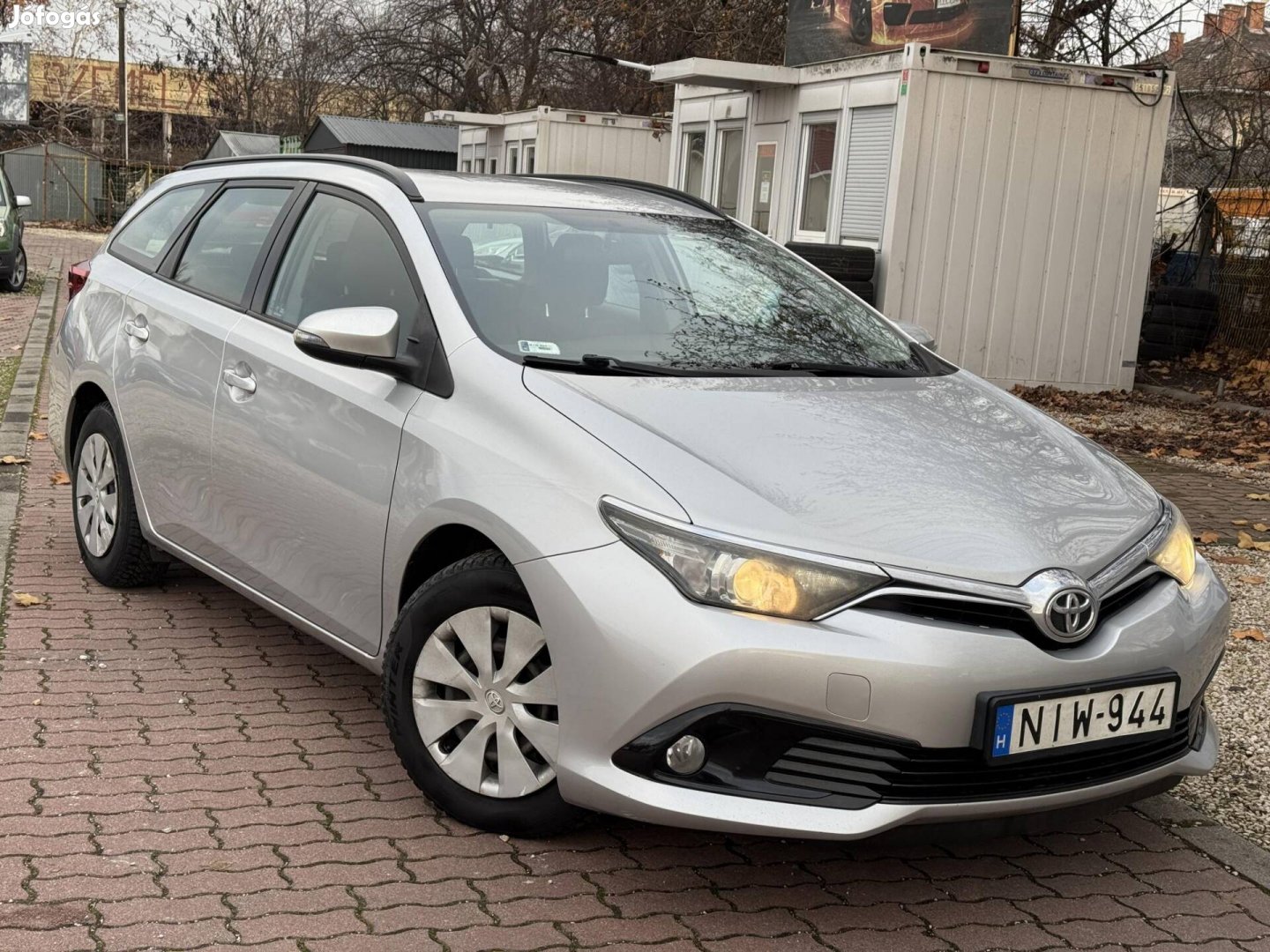 Toyota Auris Touring Sports 1.33 Active ECO Dig...