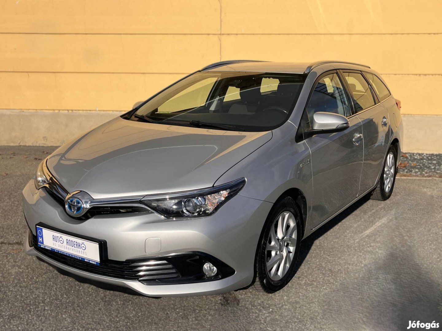 Toyota Auris Touring Sports 1.8 HSD Executive M...