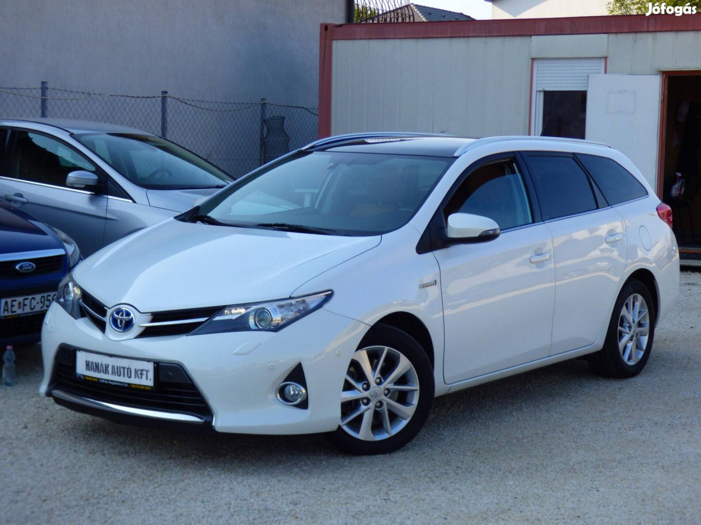 Toyota Auris Touring Sports 1.8 HSD Executive S...