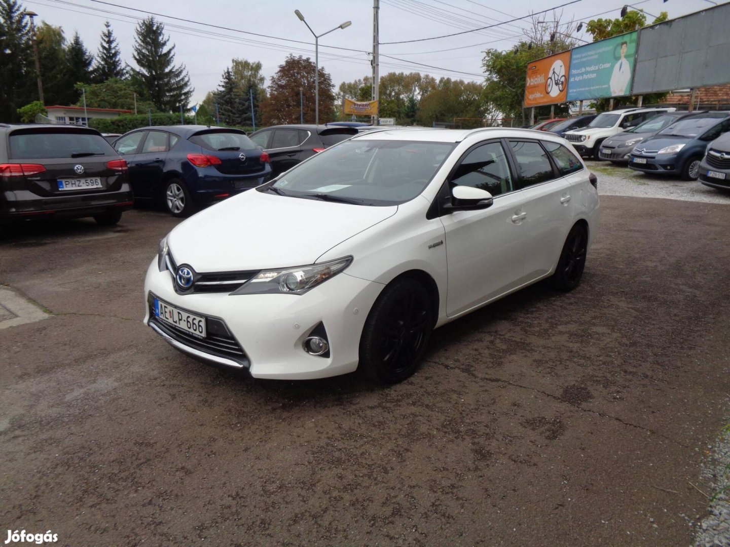 Toyota Auris Touring Sports 1.8 HSD Lounge (Aut...