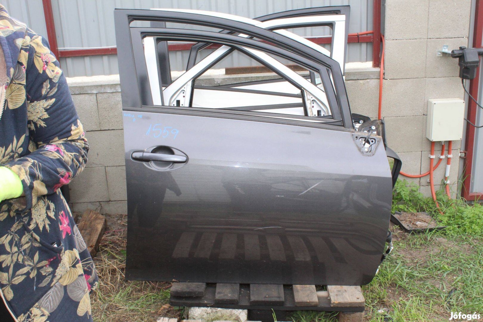 Toyota Auris (E150) komplett jobb első ajtó (1559)