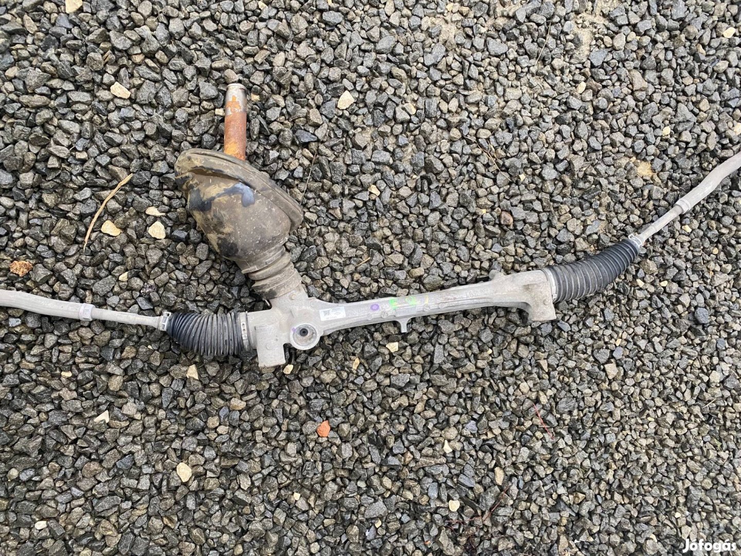 Toyota Auris hibrid kormánymű
