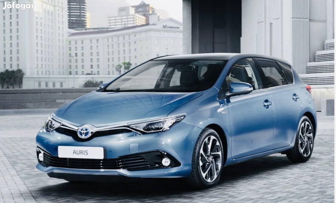 Toyota Auris kombi 2016 Bontott jármű