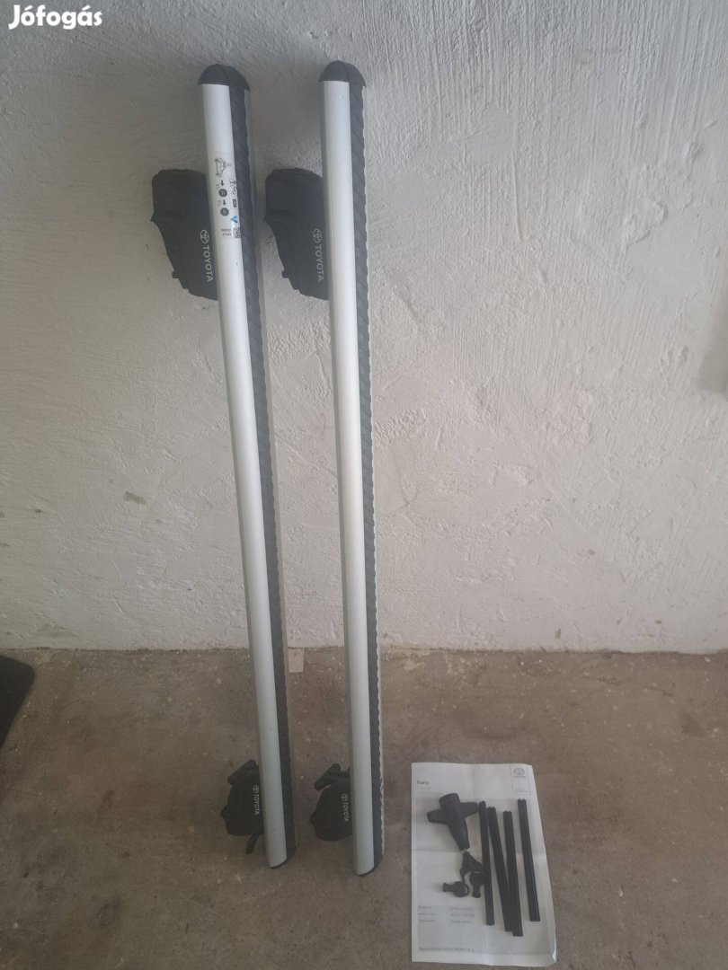 Toyota Auris kombi tetősín