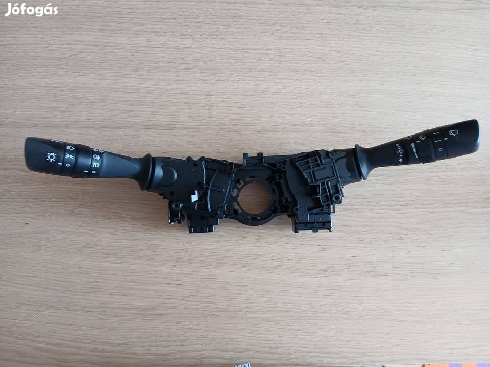 Toyota Auris kormánykapcsoló
