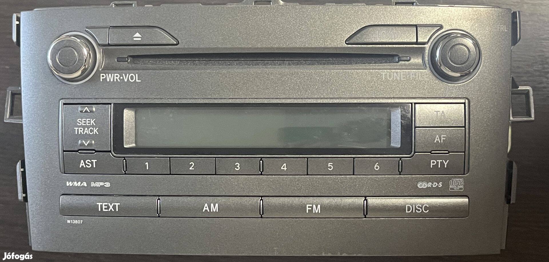 Toyota Auris rádió