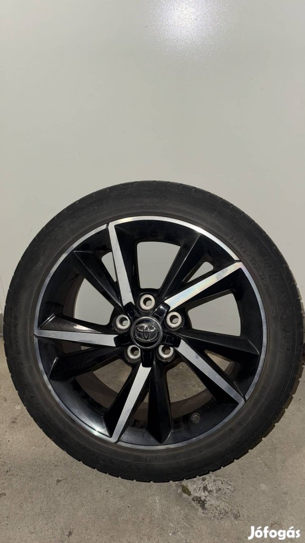 Toyota Auris télinyári szett