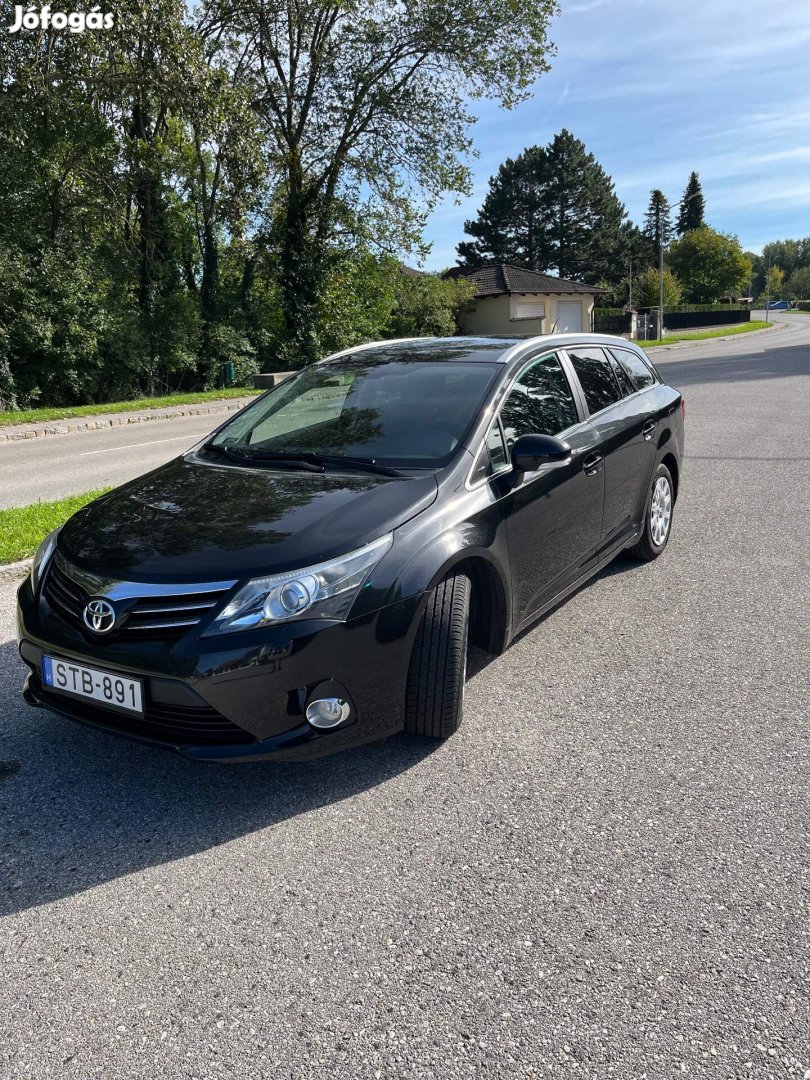 Toyota Avensis 1.8L Benzin