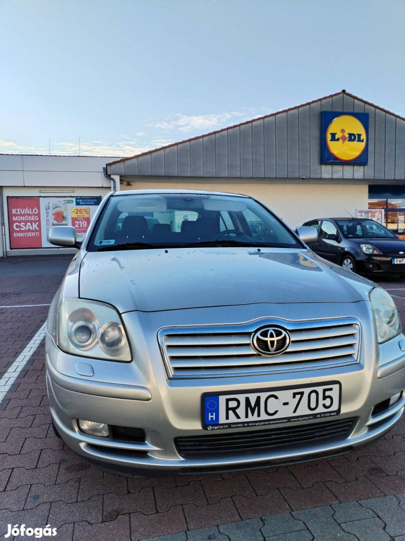 Toyota Avensis 1.8 1 év vizsgával