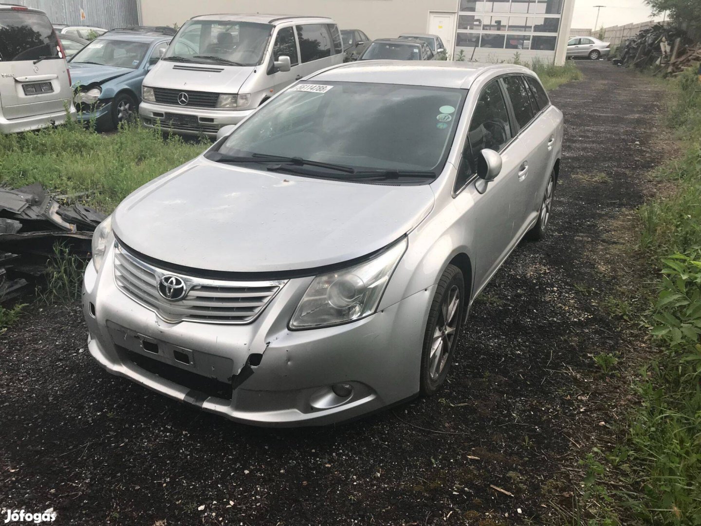 Toyota Avensis 2012 D4D bontott minden alkatrésze eladó