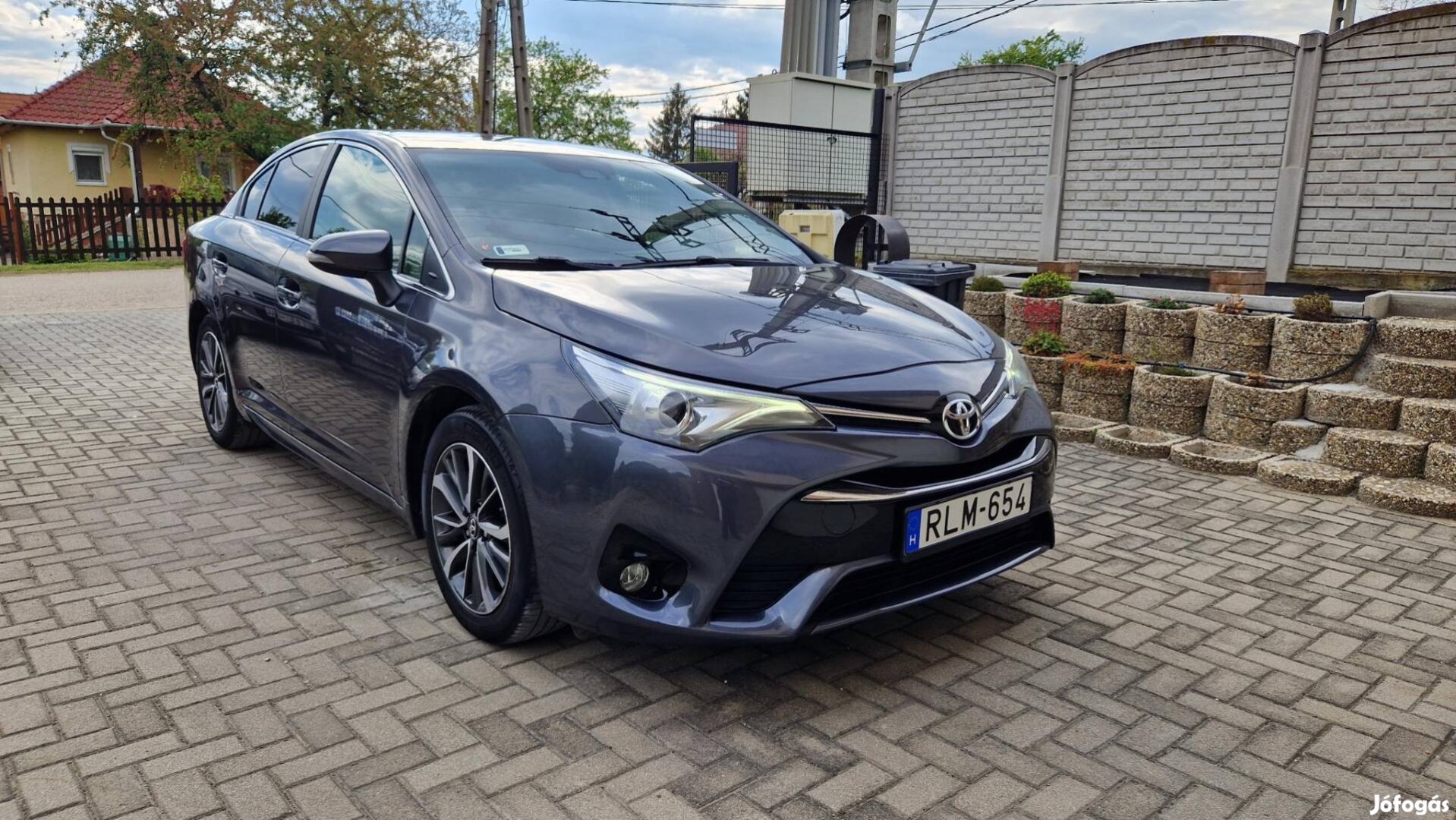 Toyota Avensis 2.0 D-4D Executive Garantált KM-...