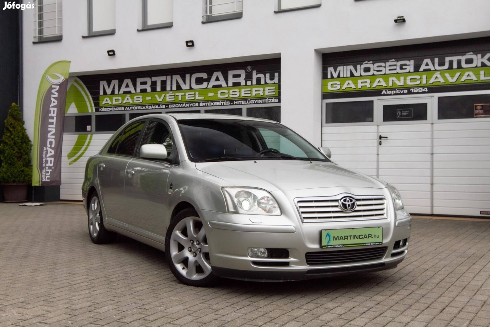 Toyota Avensis 2.0 Sol Executive Silver Metalic...