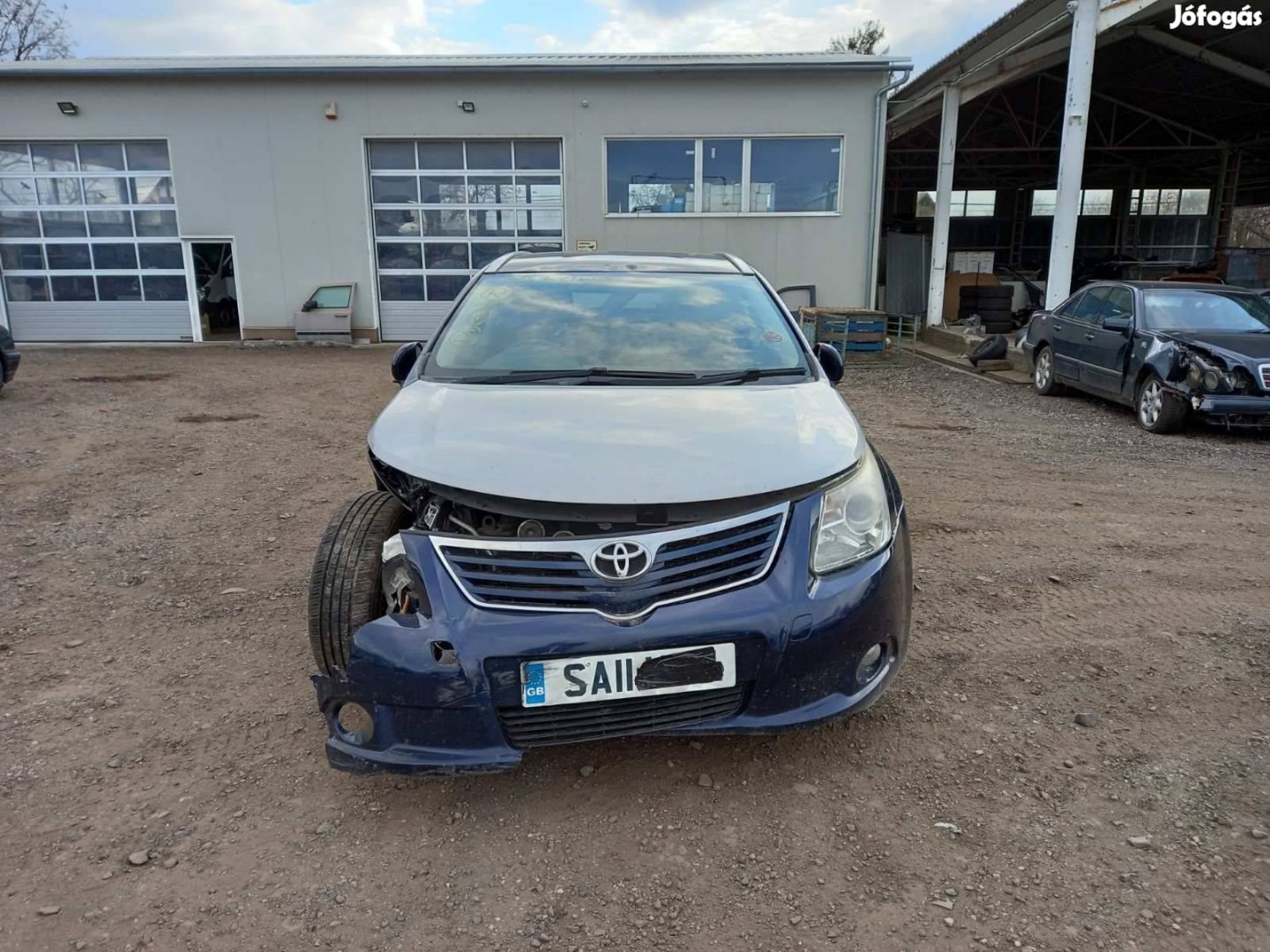 Toyota Avensis 2,0 dízel 2011 T27 bontott minden alkatrésze eladó