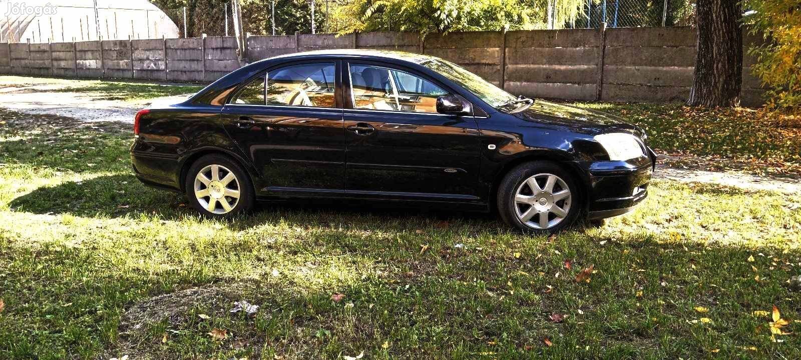 Toyota Avensis 2.0 sol