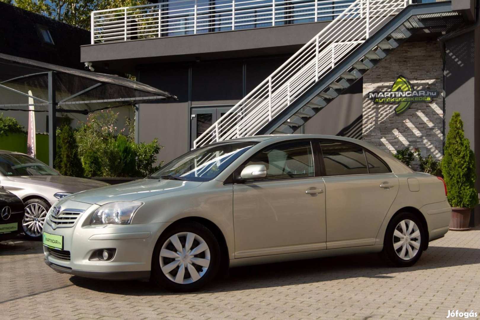 Toyota Avensis 2.2 D-4D Sol Bamboo Pearl Editio...