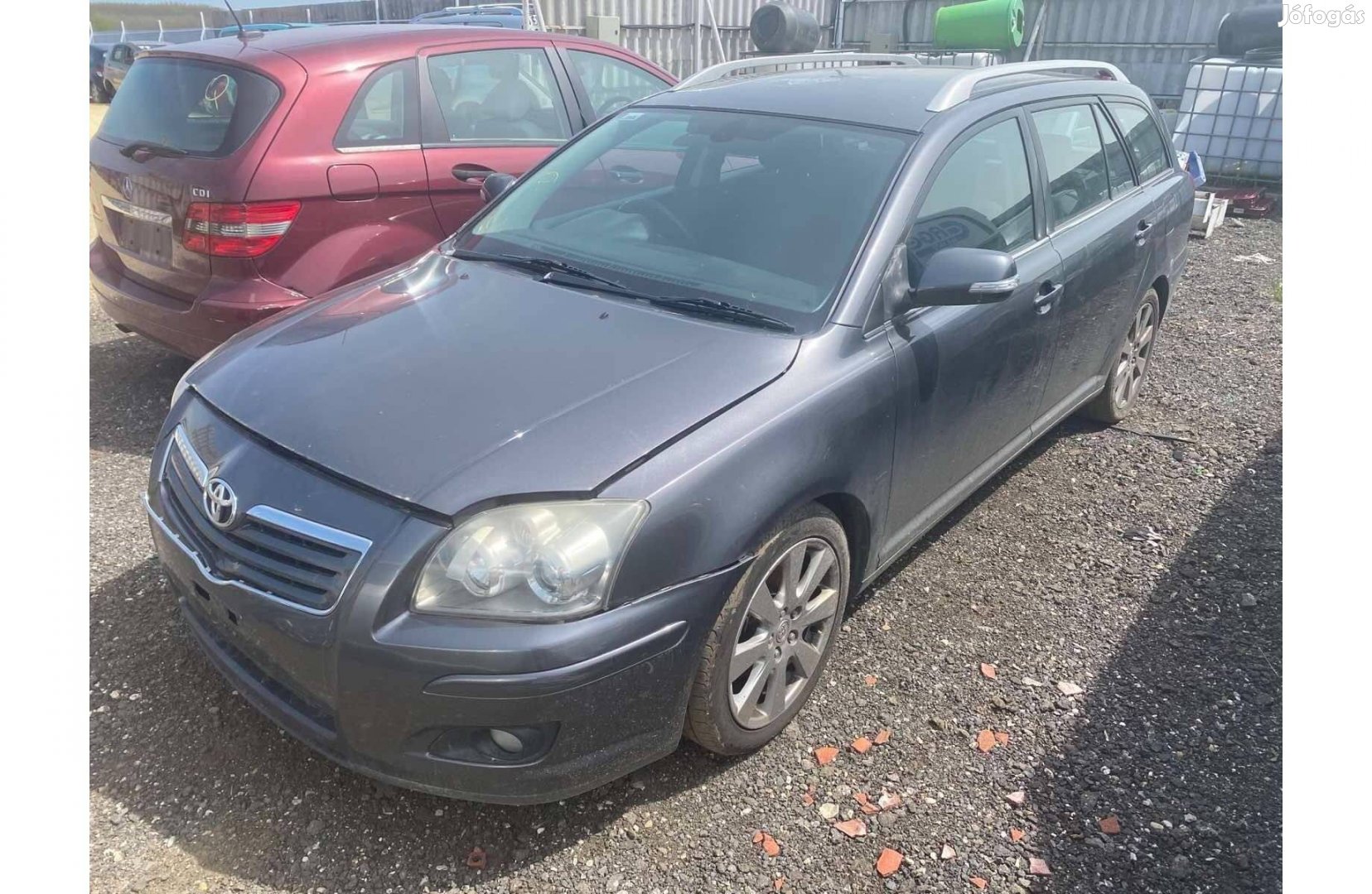 Toyota Avensis 2,2 dízel kombi 2007 bontott minden alkatrésze eladó