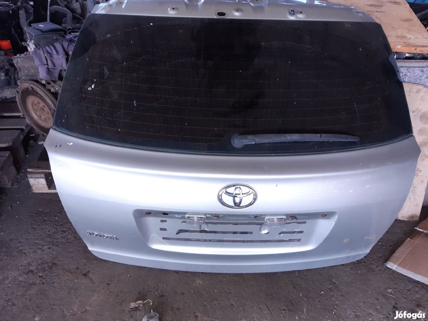 Toyota Avensis Csomagtér Ajtó