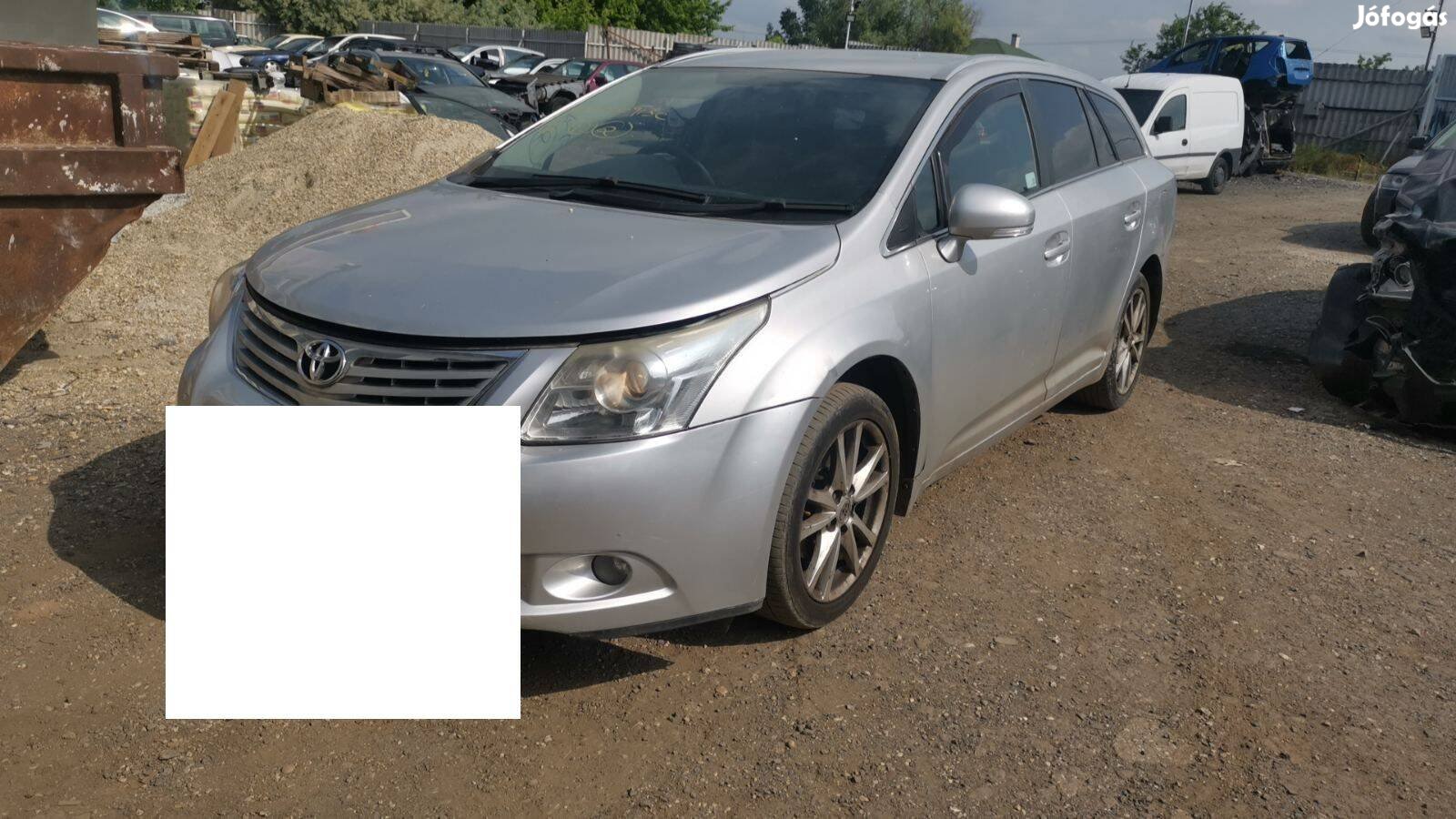 Toyota Avensis D4D 2011 kombi bontott minden alkatrésze eladó