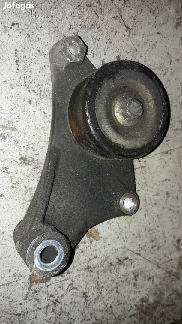 Toyota Avensis Hosszbordás Szíj Feszítő