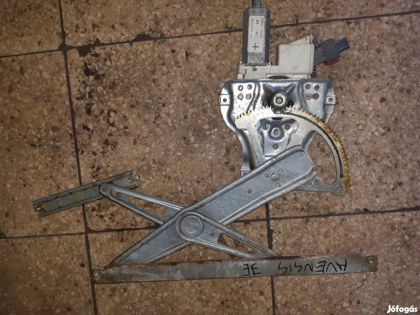 Toyota Avensis Jobb Első Ablakemelő Szerkezet Elektromos