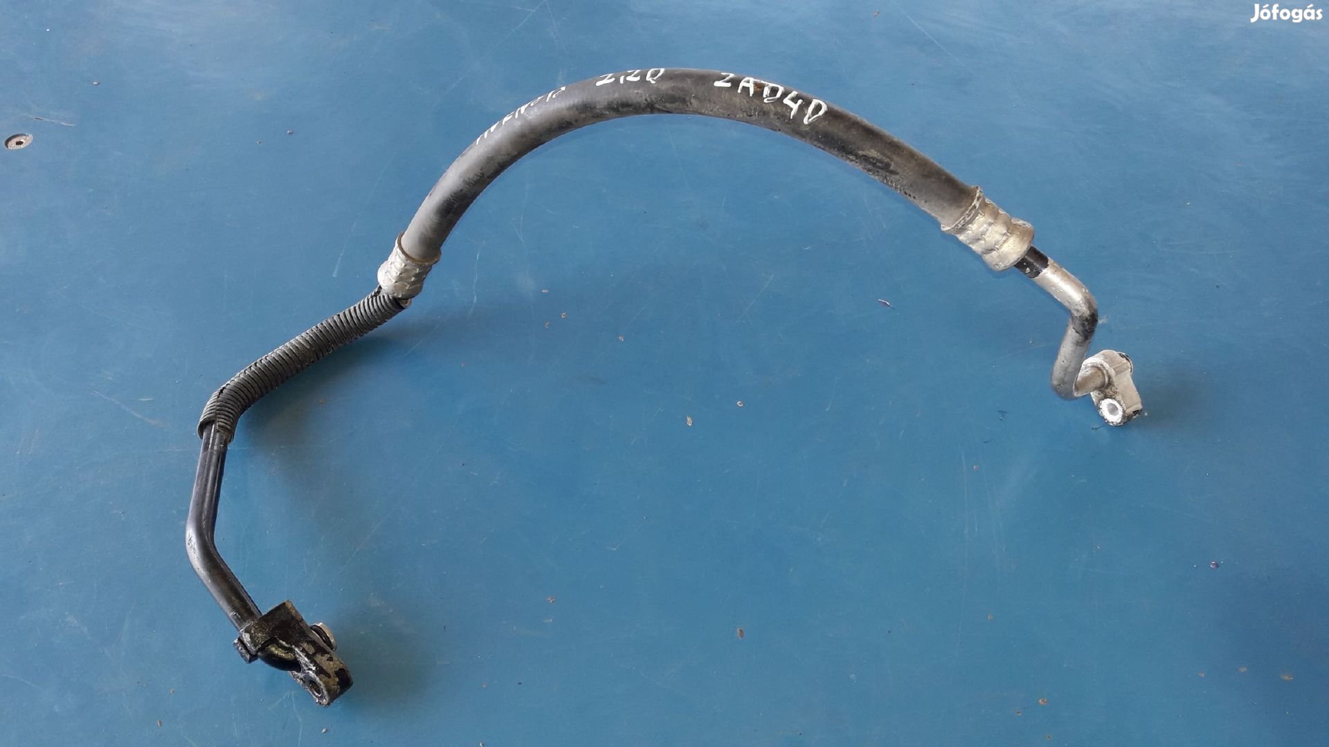 Toyota Avensis Klímacső