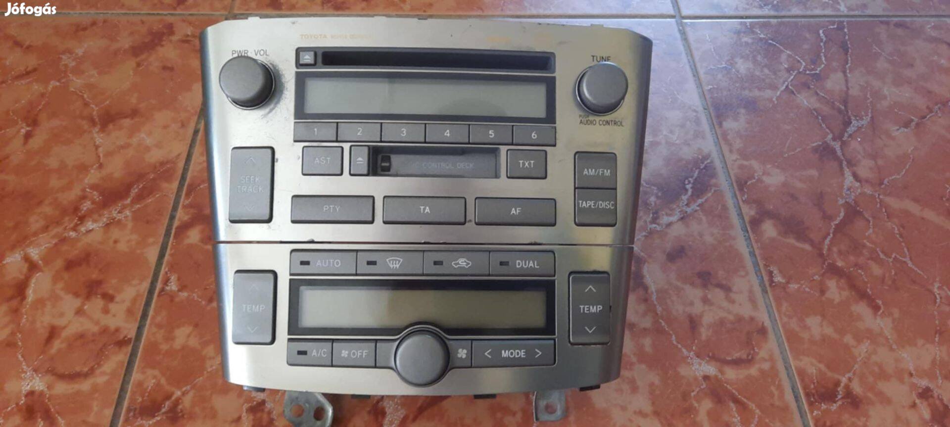 Toyota Avensis Rádió-cd
