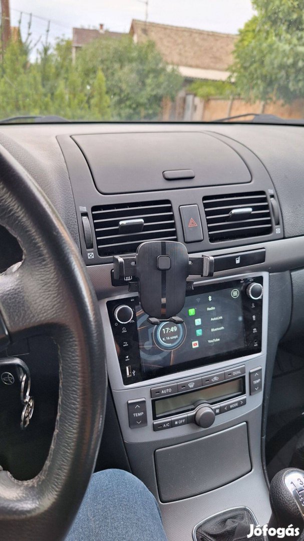 Toyota Avensis T25 díszlécre helyezhető telefontartó bogyó