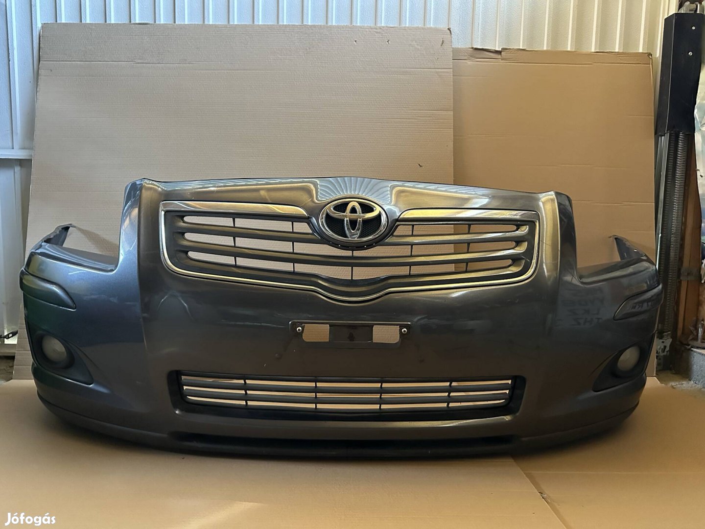 Toyota Avensis T25 facelift komplett első lökhárító