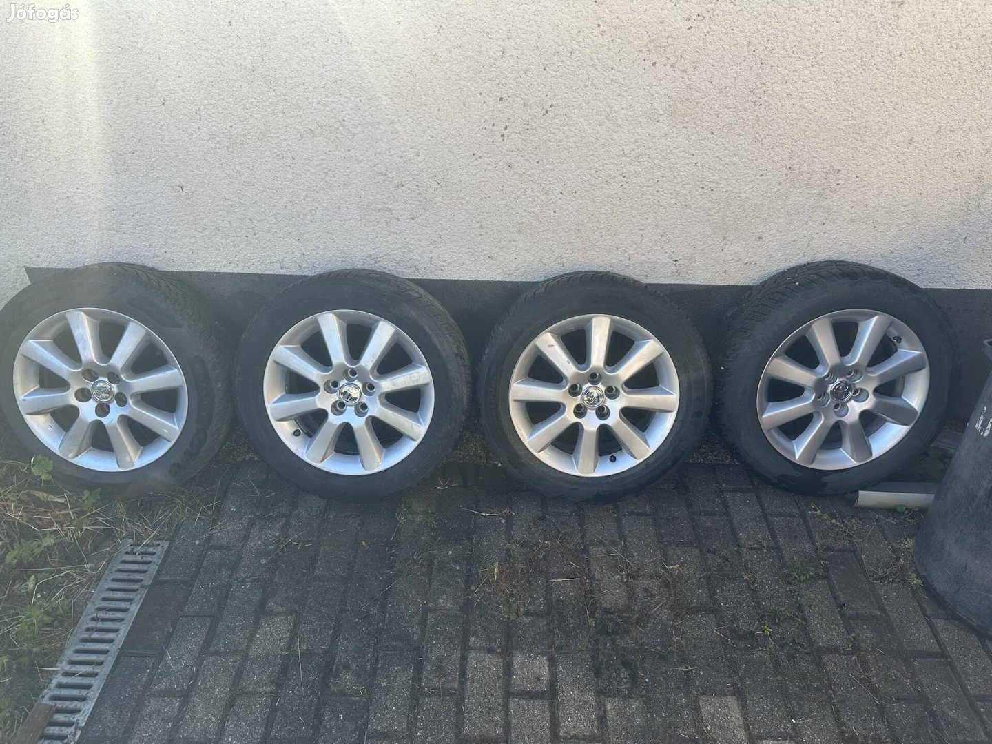 Toyota Avensis T25 kerekek
