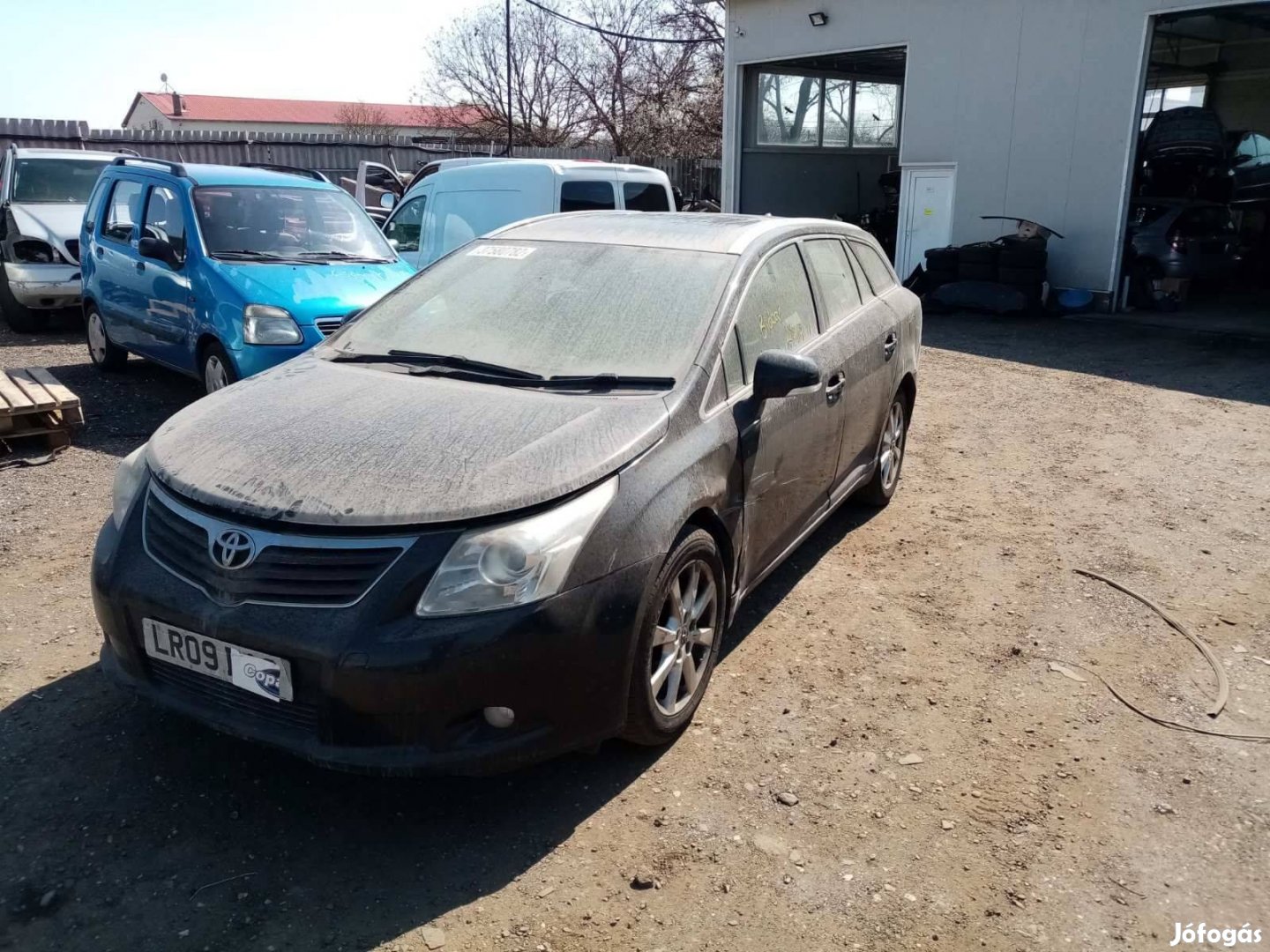 Toyota Avensis T27 kombi 2009 bontott minden alkatrésze eladó