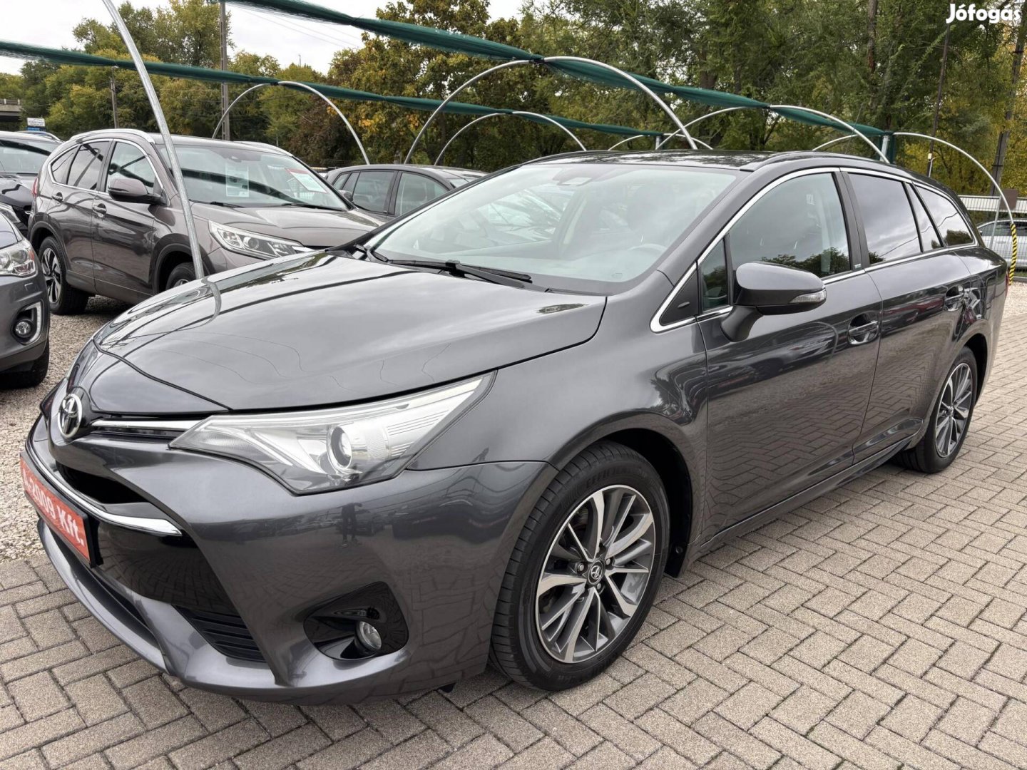 Toyota Avensis Touring Sports 2.0 D-4D Active T...