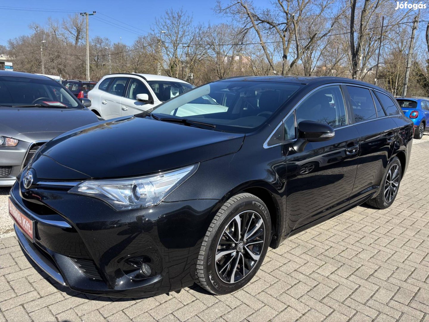 Toyota Avensis Touring Sports 2.0 D-4D Executiv...