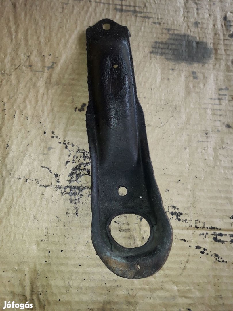 Toyota Avensis Váltótartó Bak