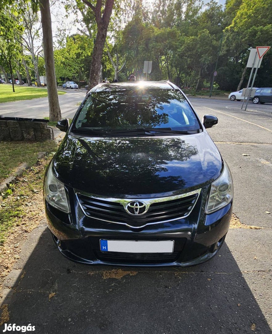 Toyota Avensis Wagon 1.8 Sol