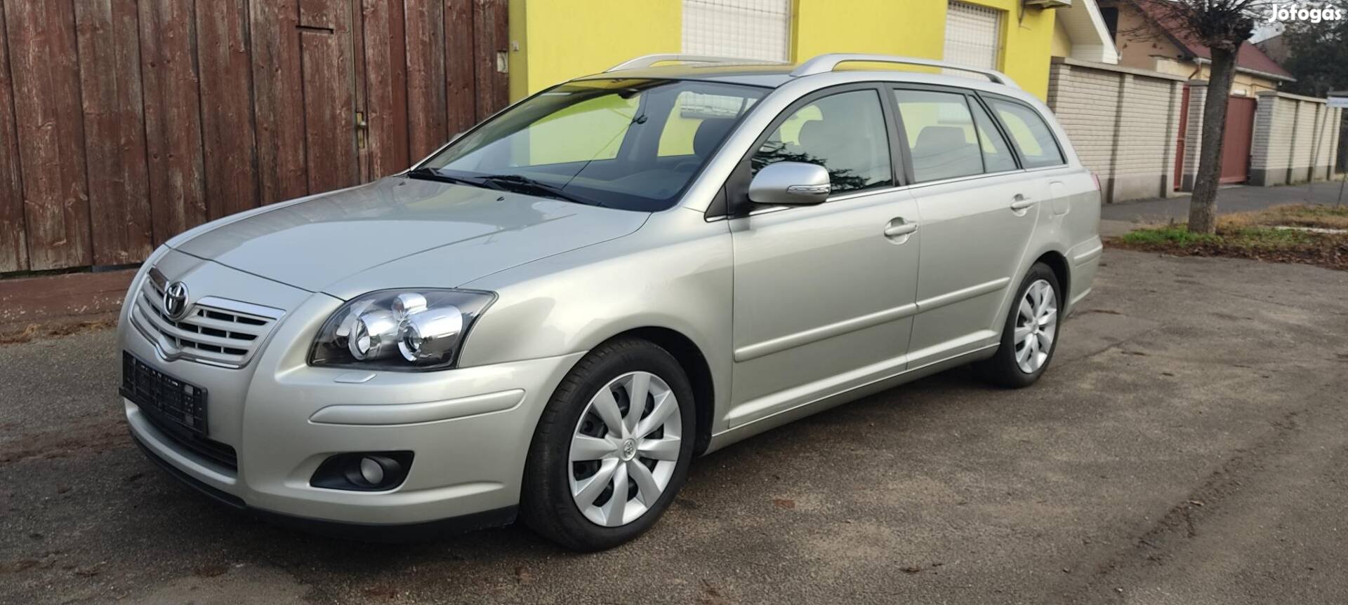 Toyota Avensis Wagon 1.8 Sol Plus